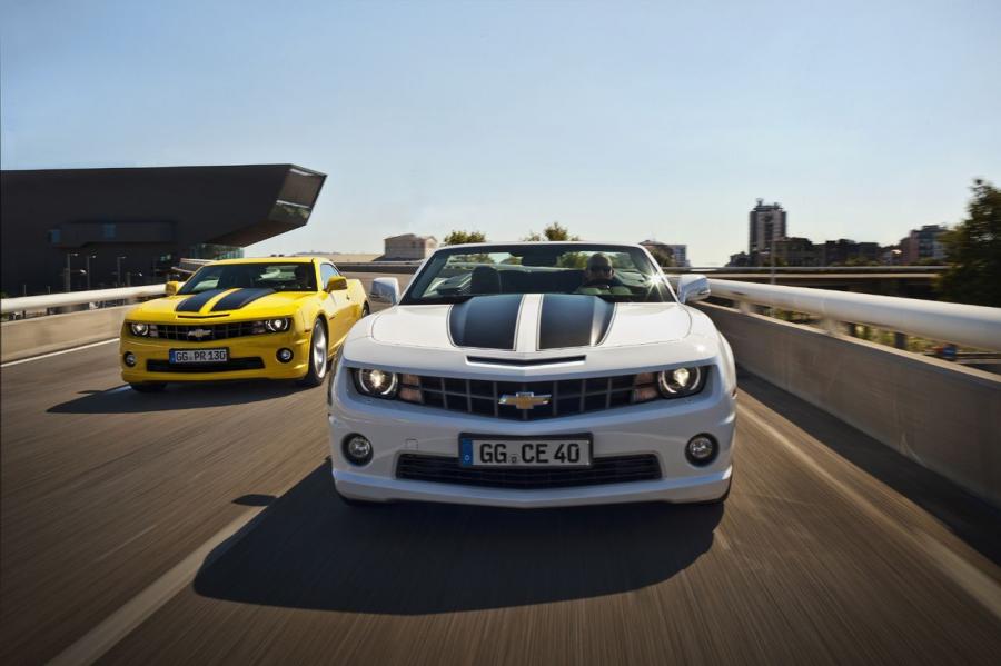  Chevrolet Camaro 2010 года  (EU) (фото 16 из 38)
